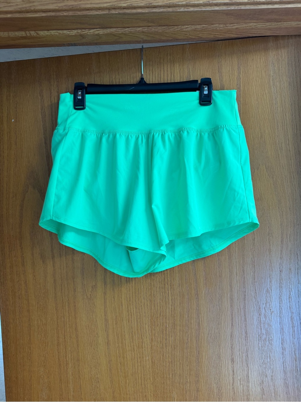 DSG Womens Athletic Stride High Rise Shorts - neon lime Green built in liner